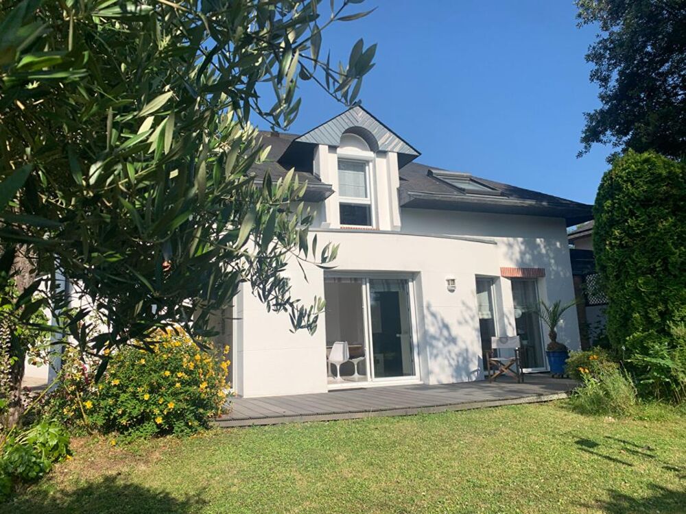 Maison 7 pièces 150 m² · à Vannes · 150 m² · 950 000 €