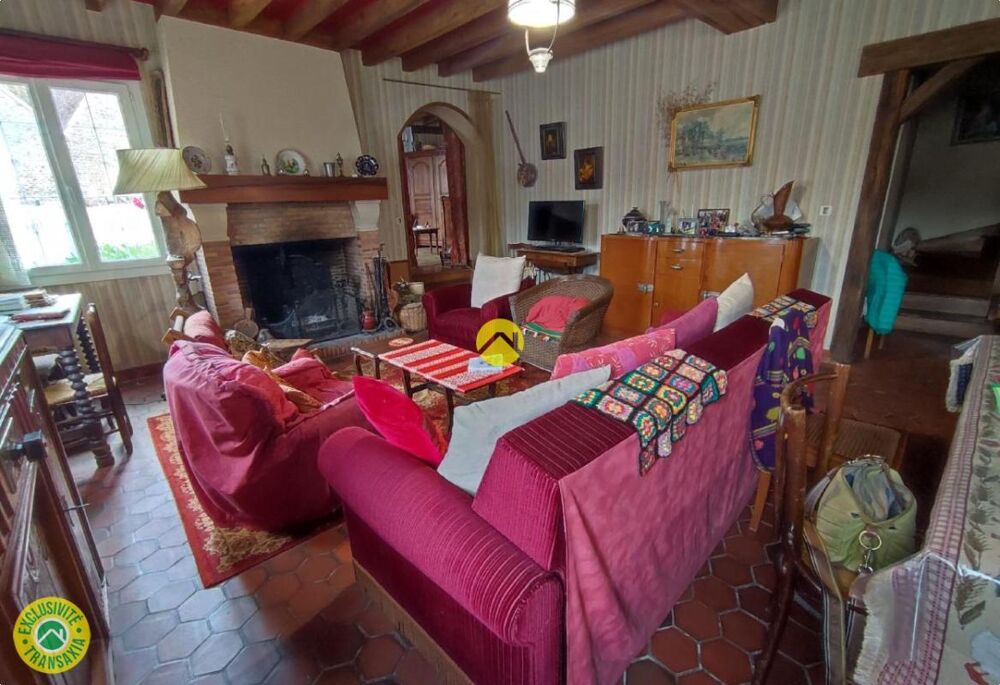 MAISON DE VILLAGE ET DEPENDANCE