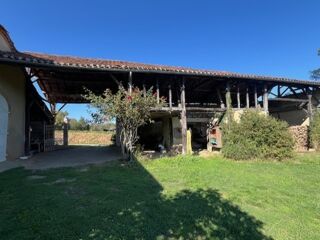  Propri�t�/ch�teau � vendre 7 pi�ces 220 m�