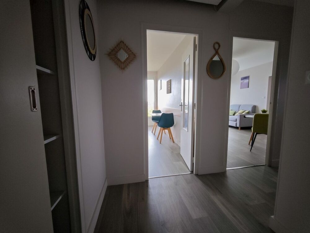 Vente Appartement CHOLET – Appartement lumineux 2 chambres avec vue panoramique, balcon, cave et parking sécurisé Cholet