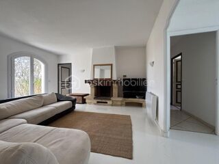  Maison � vendre 8 pi�ces 219 m�