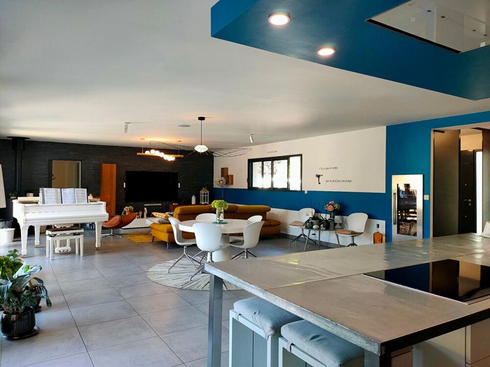 � vendre  Maison Montussan (33450)