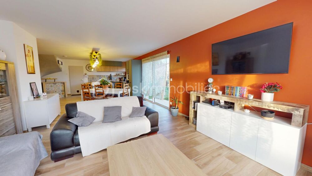 Vente Maison maison récente 7 pièces Saint martial de vitaterne