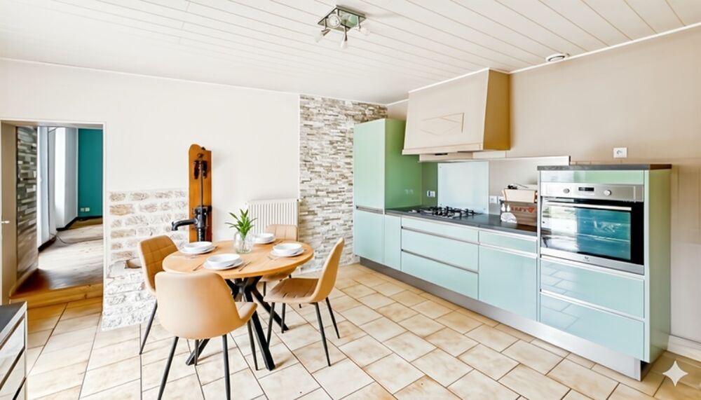 Maison à vendre 4 pièces SURGERES (17)