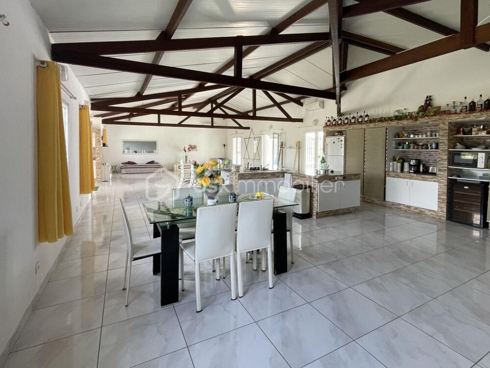 97310  KOUROU  PROPRIÉTÉ DEXCEPTION SUR 2,6 HECTARES  MAISON 5 PIÈCES  PISCINE  SUITE PARENTALE  3 CHAMBRES DE 21 m² AVEC