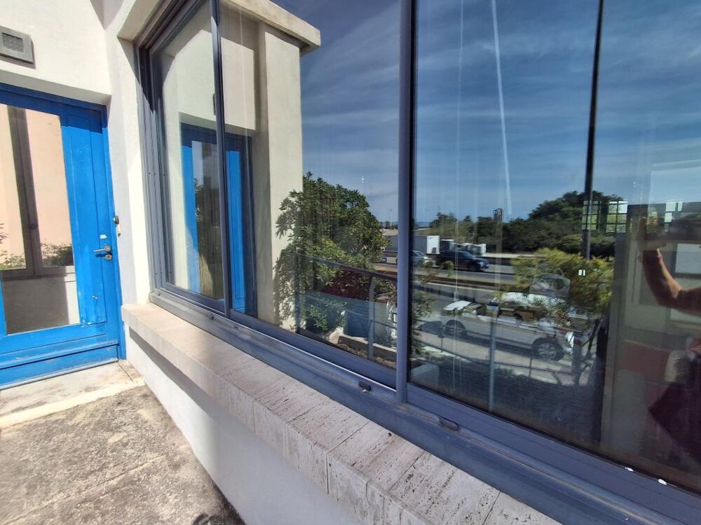 Vente Appartement MARSEILLE 13008 – STUDIO AVEC VUE MER & TERRASSE Marseille 8