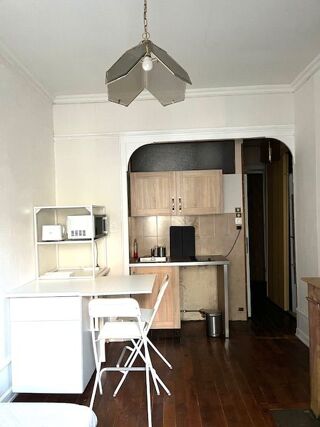  Appartement à louer 1 pièce 21 m²