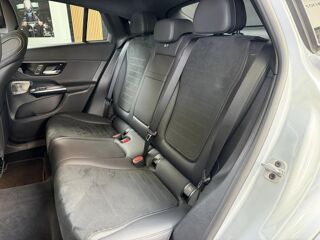 300 2.0 d 16V 333 EQ Power 4MATIC 9G-TRONIC 197 cv Bo&icirc;te auto GL 2024 occasion 17139 Dompierre-sur-Mer