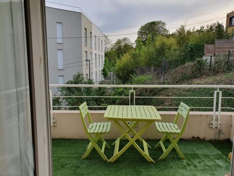  Beau 2P 60m� avec balcon dans r�sidence r�cente Appartement - 2 pi�ce(s) - 60 m�