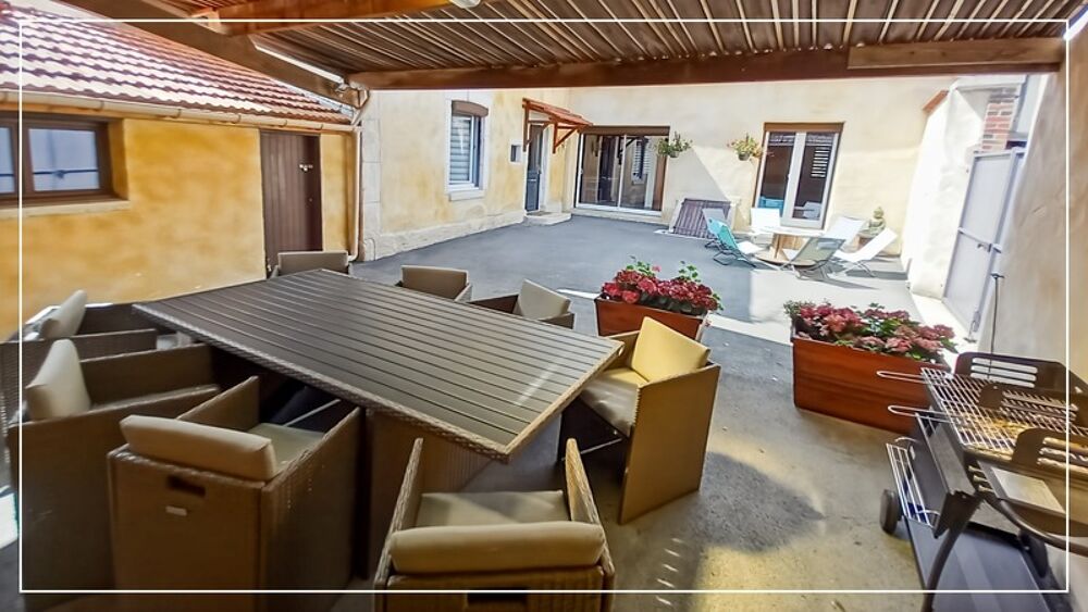 Maison à vendre 7 pièces LE MESNIL SUR OGER (51) - 149m² - Cour - Ancien gîte - Dépendance et Caveau