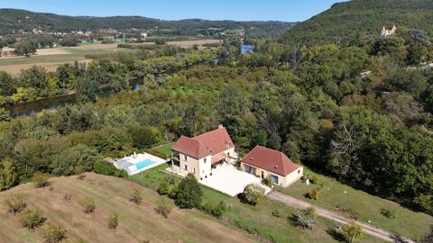   Magnifique proprit avec piscine et gte Maison - 14 pice(s) - 397 m