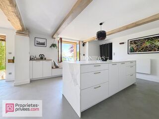  Maison  vendre 6 pices 202 m