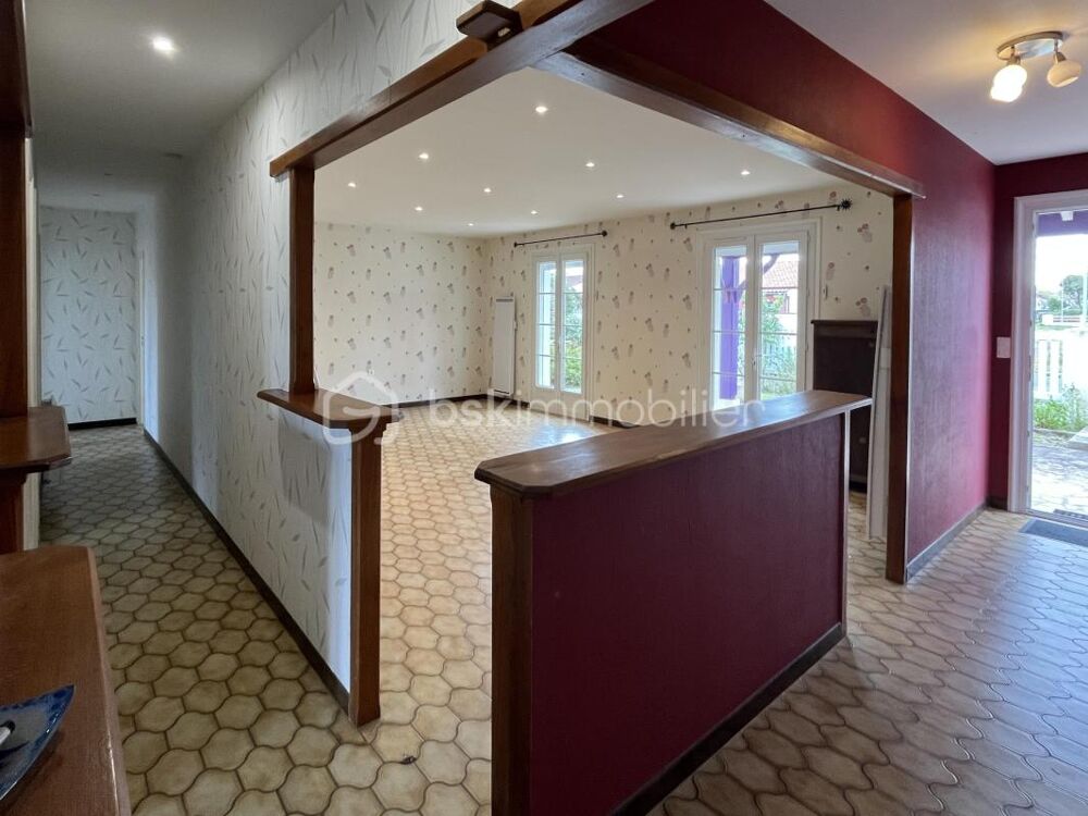 Vente Maison Maison plain-pied 98 m2 sur terrain clos 564 m2 Saujon