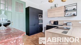  Appartement  vendre 4 pices 168 m