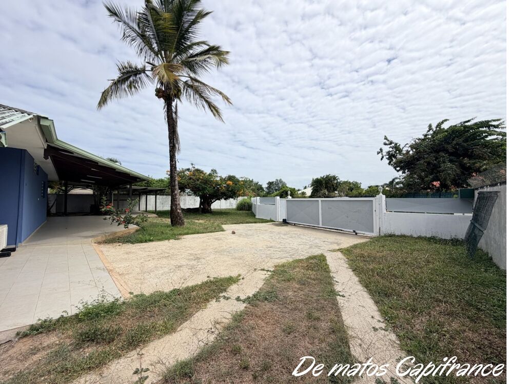 Maison à vendre Maison de 124 m² sur une terrain de 1007 m² sur KOUROU (973)