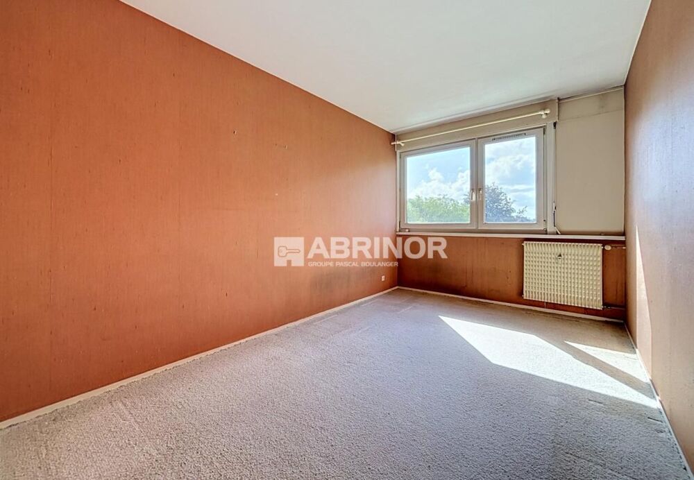 Vente Appartement Appartement T3 au dernier étage cave parking couvert Marcq en baroeul