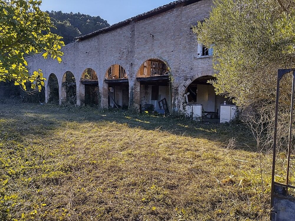 Propriete à vendre 0 pièces VAISON LA ROMAINE (84)