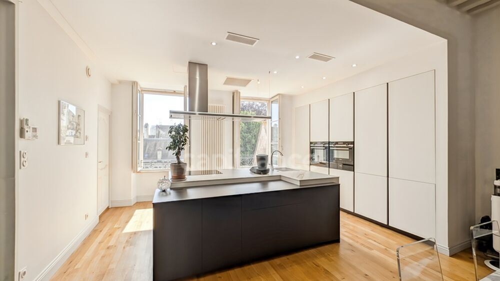 Chalon-sur-Saône (71) Appartement climatisé de Standing en Hyper-Centre  158 m² d'Élégance et d'Histoire !