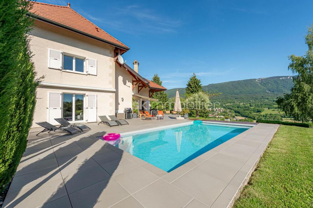 Magnifique propriété de charme / Piscine / Sous-sol / Terrain XXL