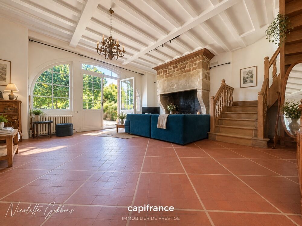à vendre  Propriété/château Meyssac (19500)