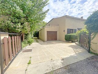  Villa à vendre 8 pièces 159 m²