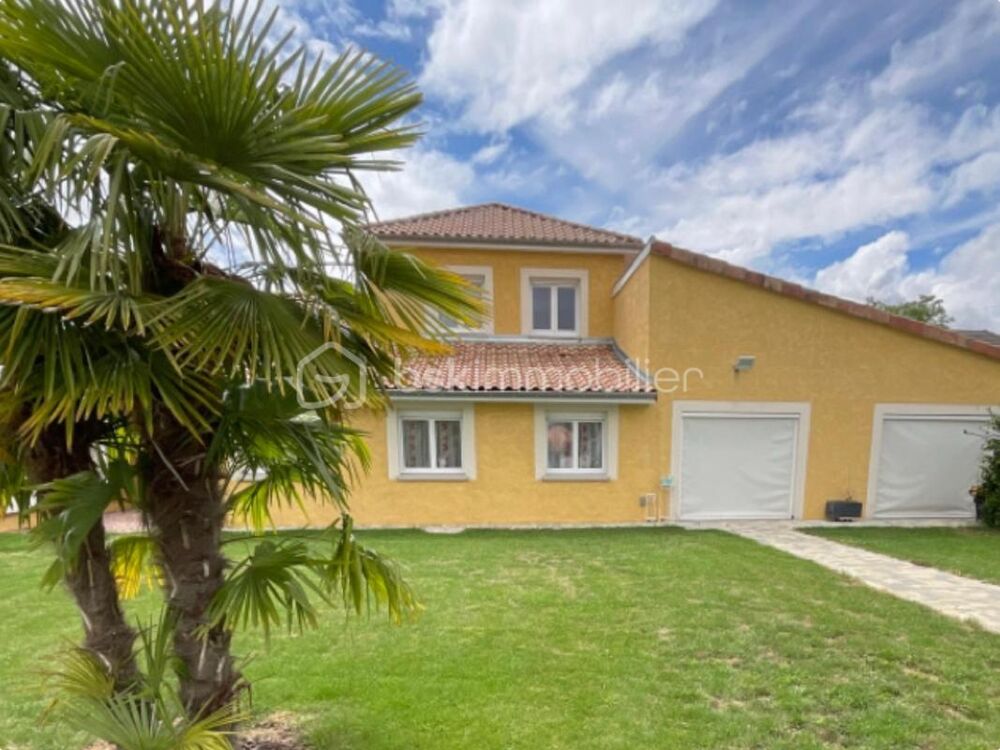 Vente Maison Maison familiale avec piscine 150m2 Vitry le francois