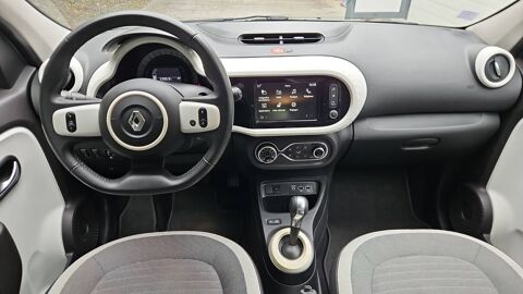 Twingo E-Tech 81 22 kWh Equilibre 2022 occasion 97419 La Possession