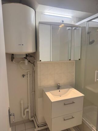  Appartement à louer 2 pièces 36 m²