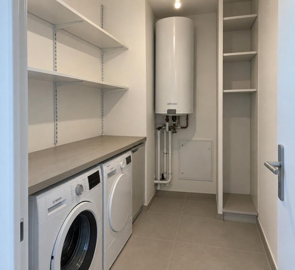 Vente Appartement T3 DERNIER ÉTAGE – TERRASSE – GRANDE PIÈCE DE VIE - Deux parkings - Proche Tram Begles