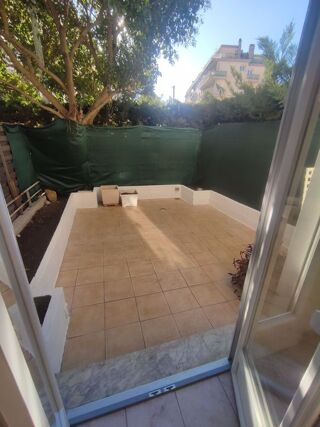  Appartement à louer 1 pièce 34 m²