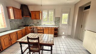  Propri�t�/ch�teau � vendre 6 pi�ces 161 m�