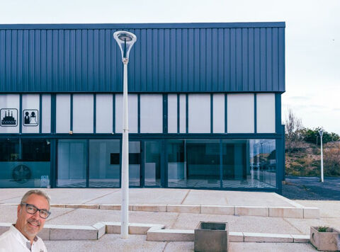   PORT LEUCATE - MURS COMMERCIAUX LIBRES  149 m² toutes activités 
