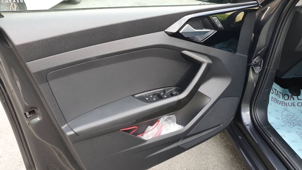 A1 II 1.0 TFSI 95 Pack Entry - Entretien constructeur 2022 occasion 86600 Coulombiers