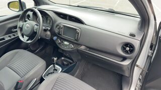 Yaris 1.5 VVT-i 100 Hybrid E-CVT Collection 2018 occasion 11000 Carcassonne