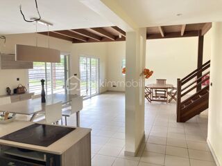  Villa � vendre 7 pi�ces 280 m�