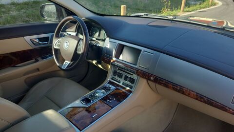 XF 3.0 V6 340 4WD BVA6 Premium 2013 occasion 45130 Saint Ay