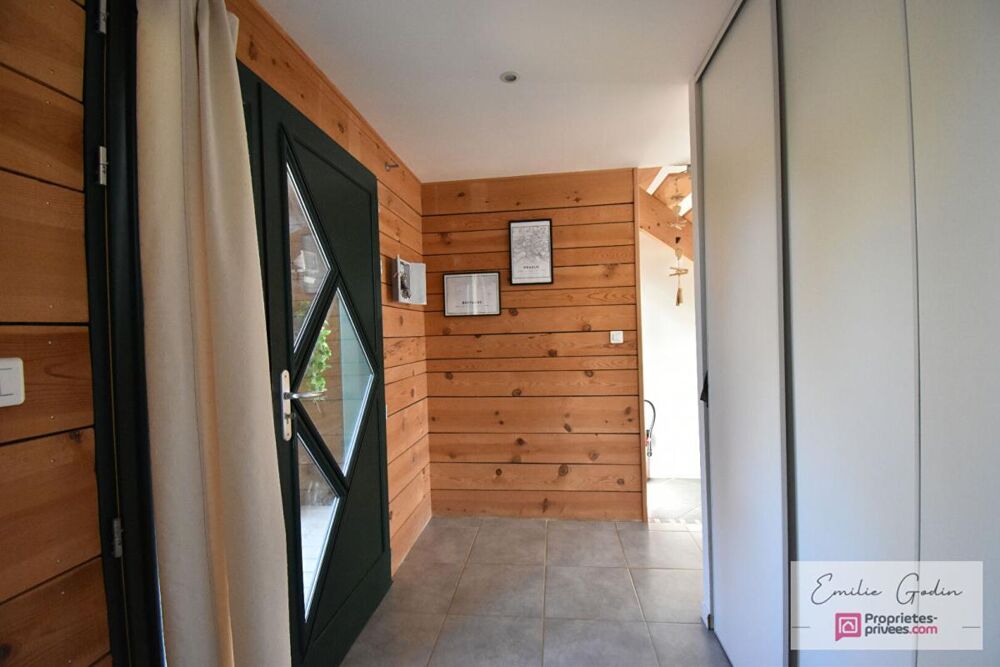 Vente Maison Maison d'architecte Nueil Les Aubiers 6 pièce(s) 135 m2 Nueil les aubiers