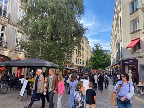   44000 NANTES - BAIL A CEDER  LOCAL COMMERCIAL 42 M² PROCHE DECRE 