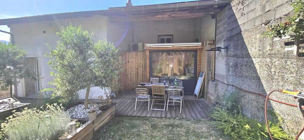 Maison 4 pièces 84 m² · à Vaux en Beaujolais · 84 m² · 219 000 €