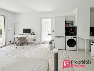 Vente Appartement ÈZE VILLAGE : T4 avec jardin privatif, aperçu mer et garage Eze