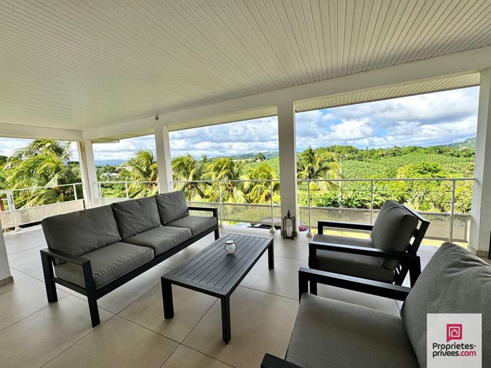 Vente Villa NOUVEAUTÉ- EXCLUSIVITÉ - Villa de standing quasi-neuve - Grand T3 transformable en T4 - Immense terrasse - RDC aménageable - Vue Le lamentin