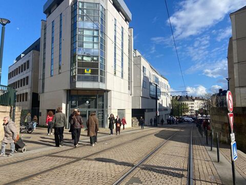   44000 NANTES - CESSION DE BAIL, LOCAL COMMERCIAL 93 M² BRETAGNE 