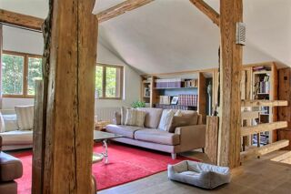  Maison  vendre 8 pices 245 m