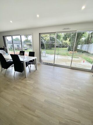  Maison � vendre 7 pi�ces 233 m�