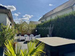  Maison  vendre 8 pices 250 m