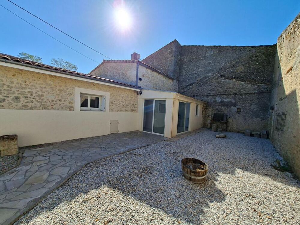 Vente Maison Jolie petite Maison  en pierre Saint-Estèphe 5 pièce(s) 80 m2 Saint estephe