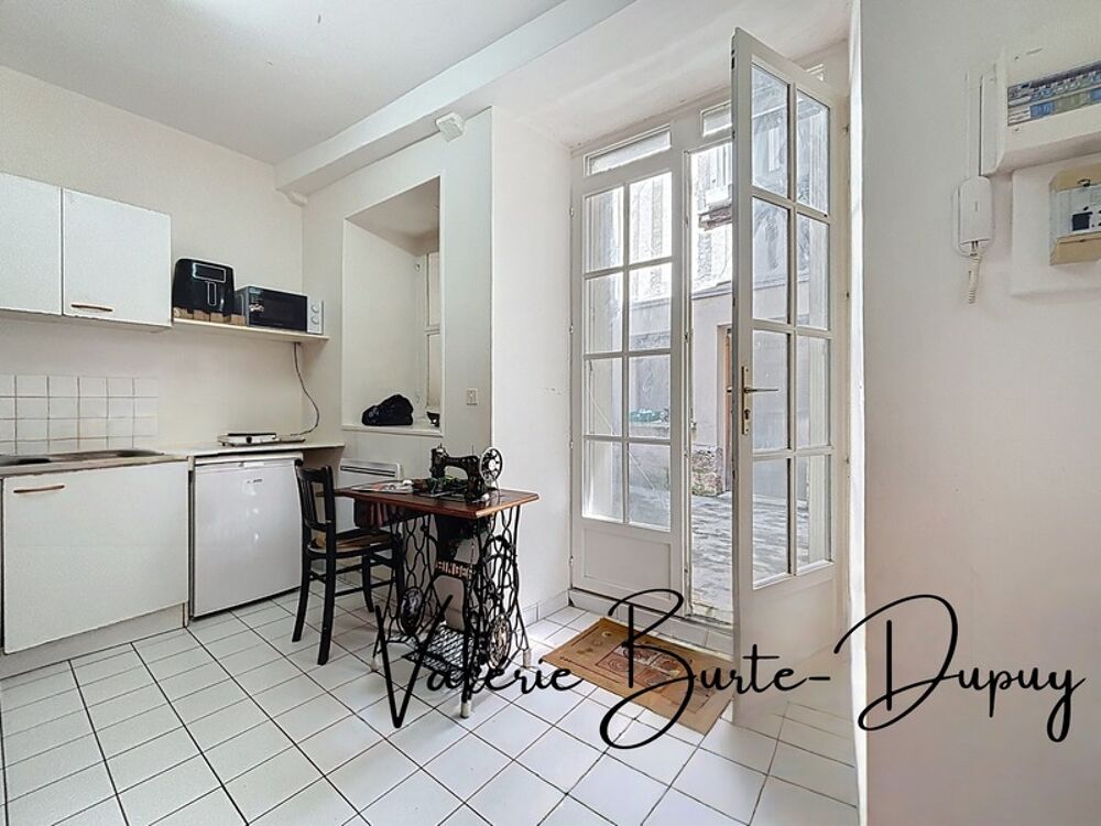 Vente Immeuble Orléans centre Immeuble à vendre avec courette Orleans