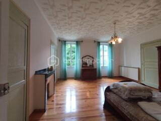  Propriété/château à vendre 15 + pièces 410 m²