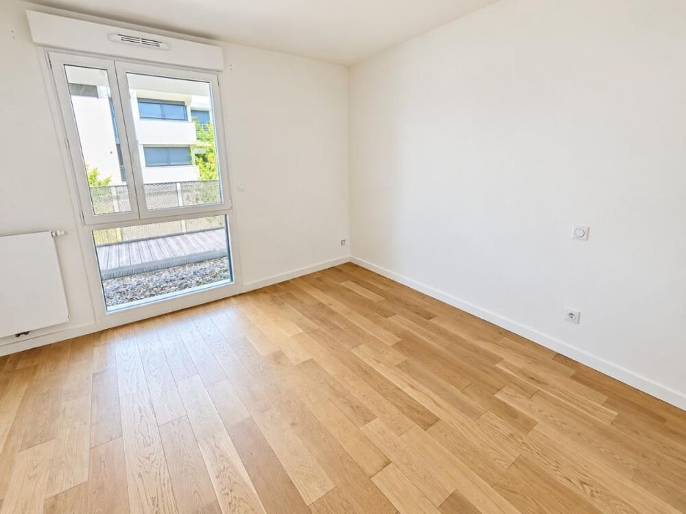 Location Appartement T3 avec terrasse et double parking à TOULOUSE Toulouse