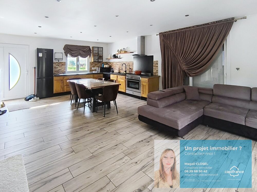Maison de plain-pied de 2019  3 chambres  Terrain de plus de 800 m² Pierre de Bresse